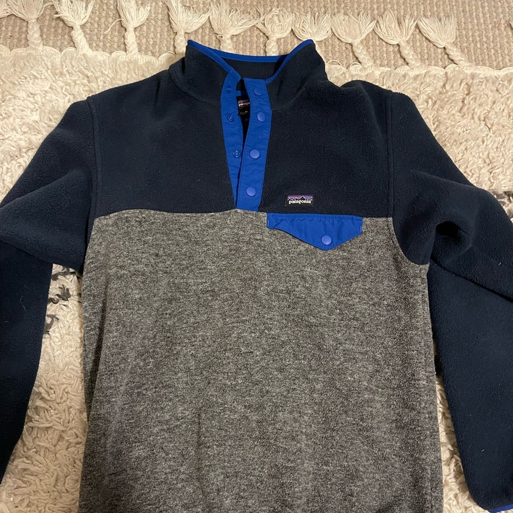 patagonia synchilla - women’s small